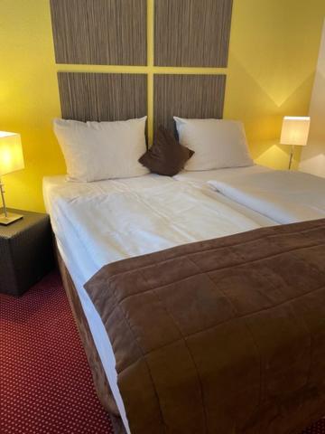Hotel Germania Cologne Exterior photo